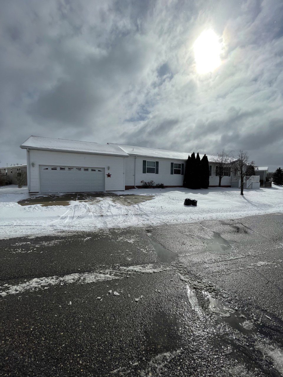 11946 Cedarbrook Drive South Lyon MI 48350