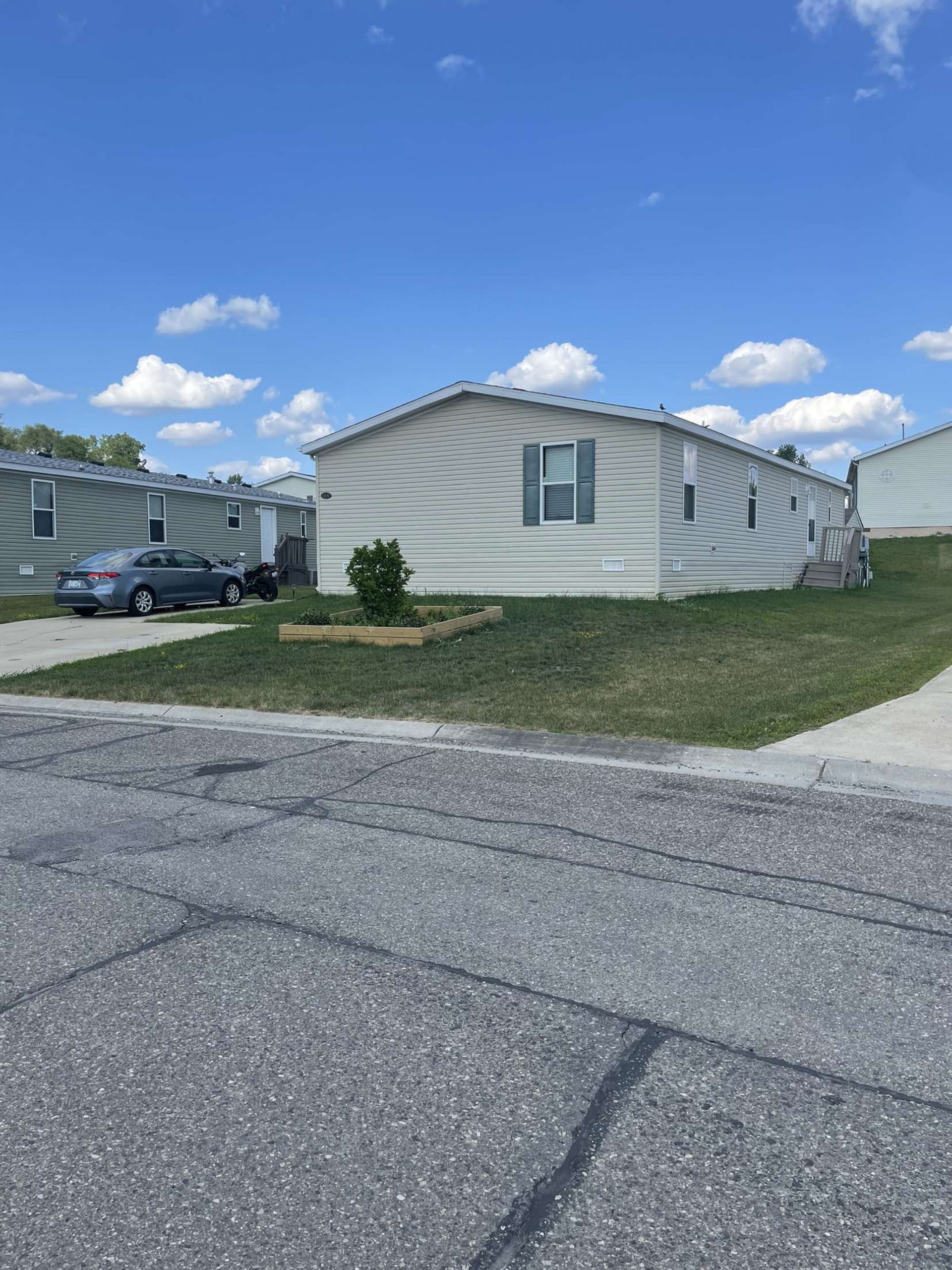 12132 Woodland Ridge Circle South Lyon MI 48350