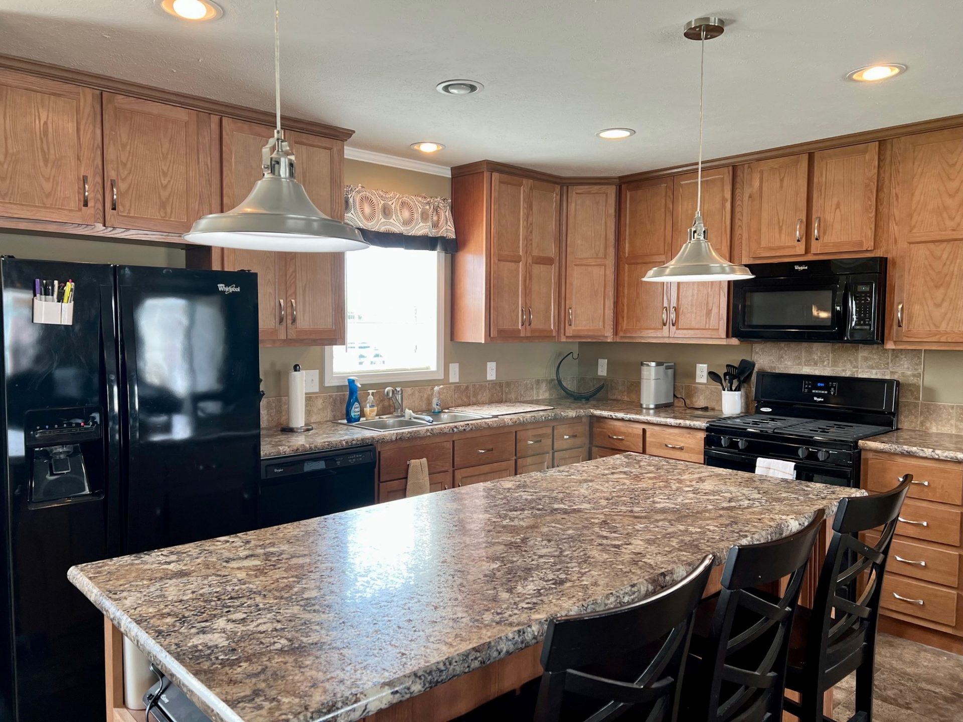 11207 Hickory Grove Ct South Lyon MI 48178