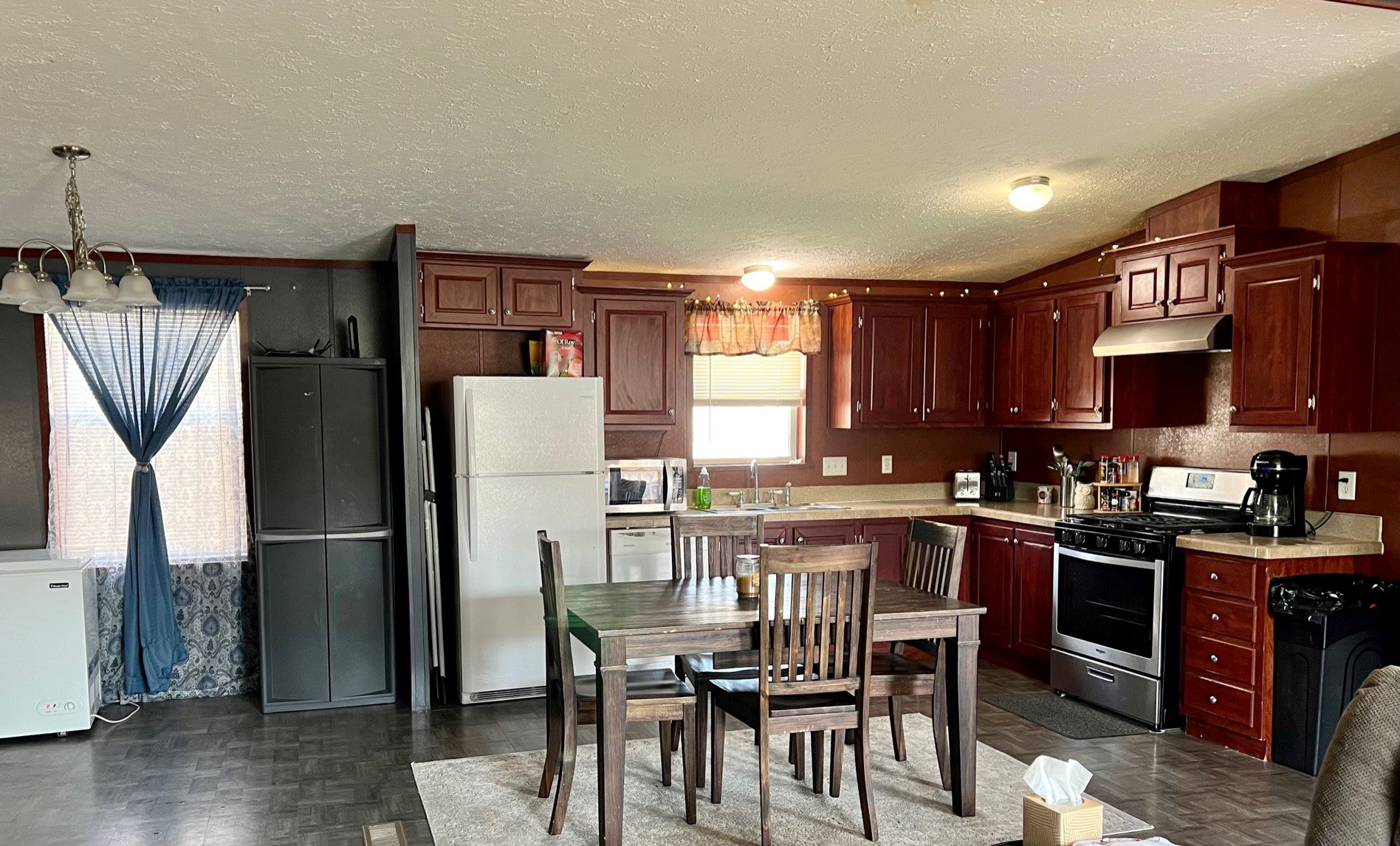 11234 Shady Brook Ct South Lyon MI 48178