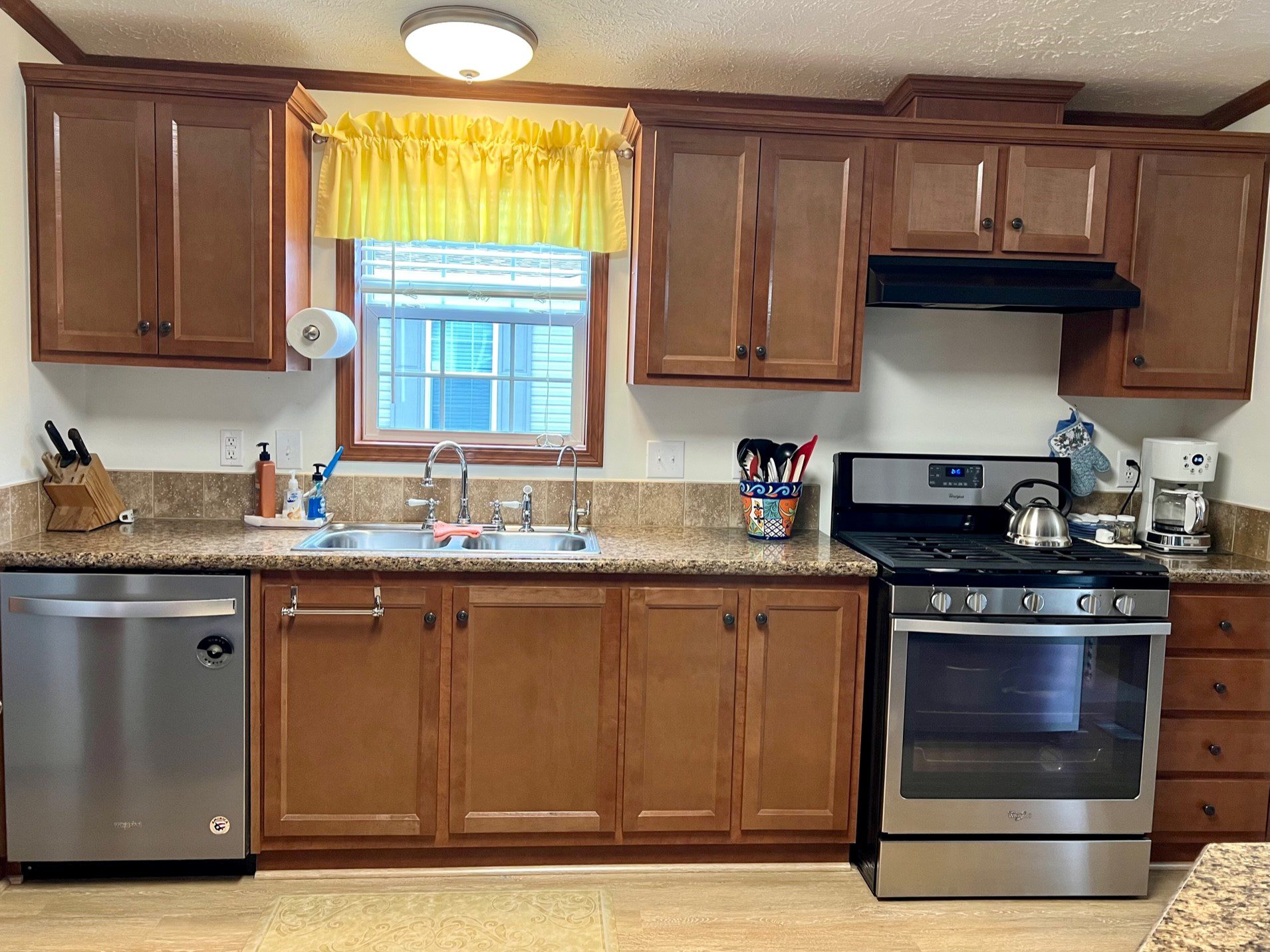11372 Stoneridge Circle South Lyon MI 48178